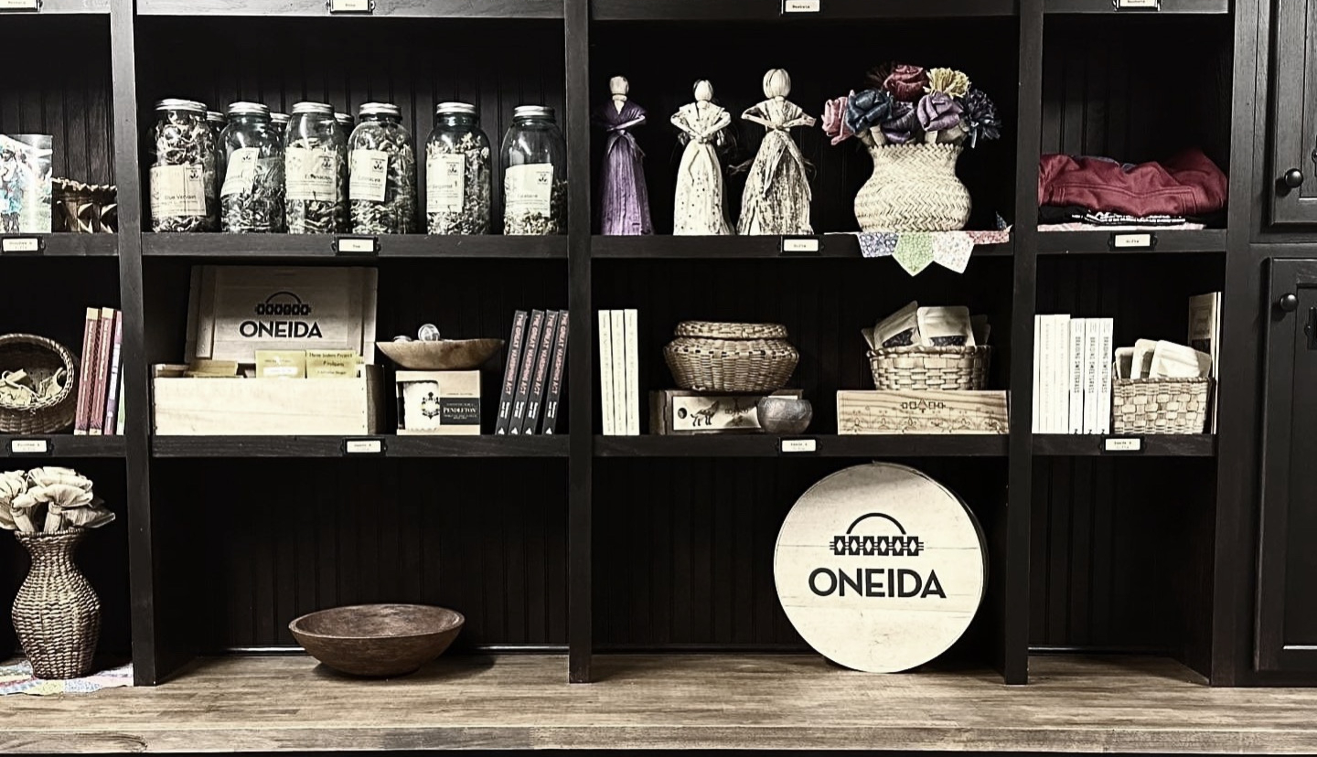 E82: Ukwakhwa – Oneida foods with Becky Webster